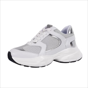 Lightweight Mesh Chunky White Running Shoes For Women